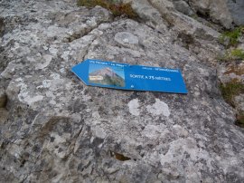 Cartello all’uscita della Ferrata del Pilier (21108 bytes)